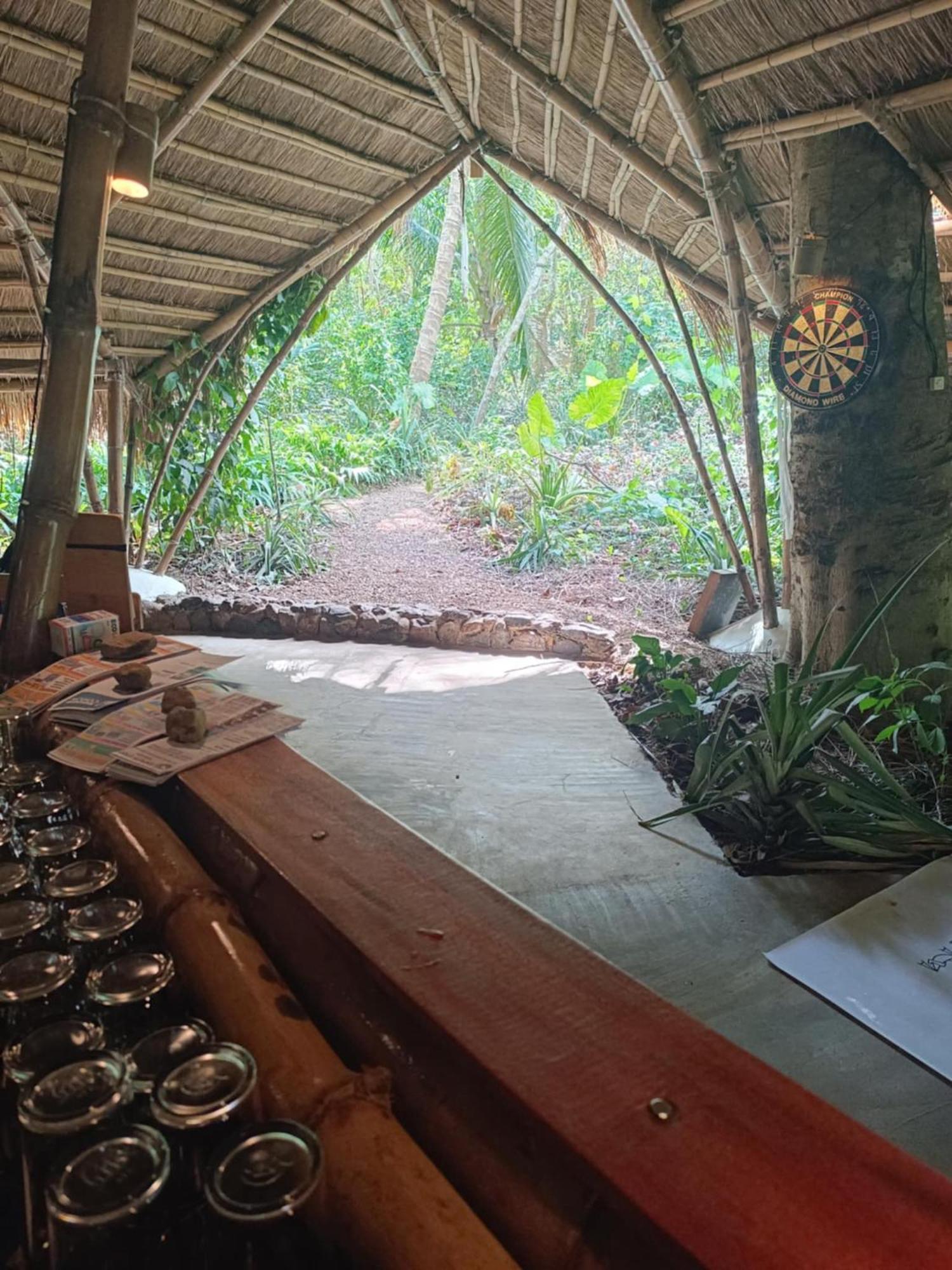 Ecocio Jungle Hostel Coron Dış mekan fotoğraf