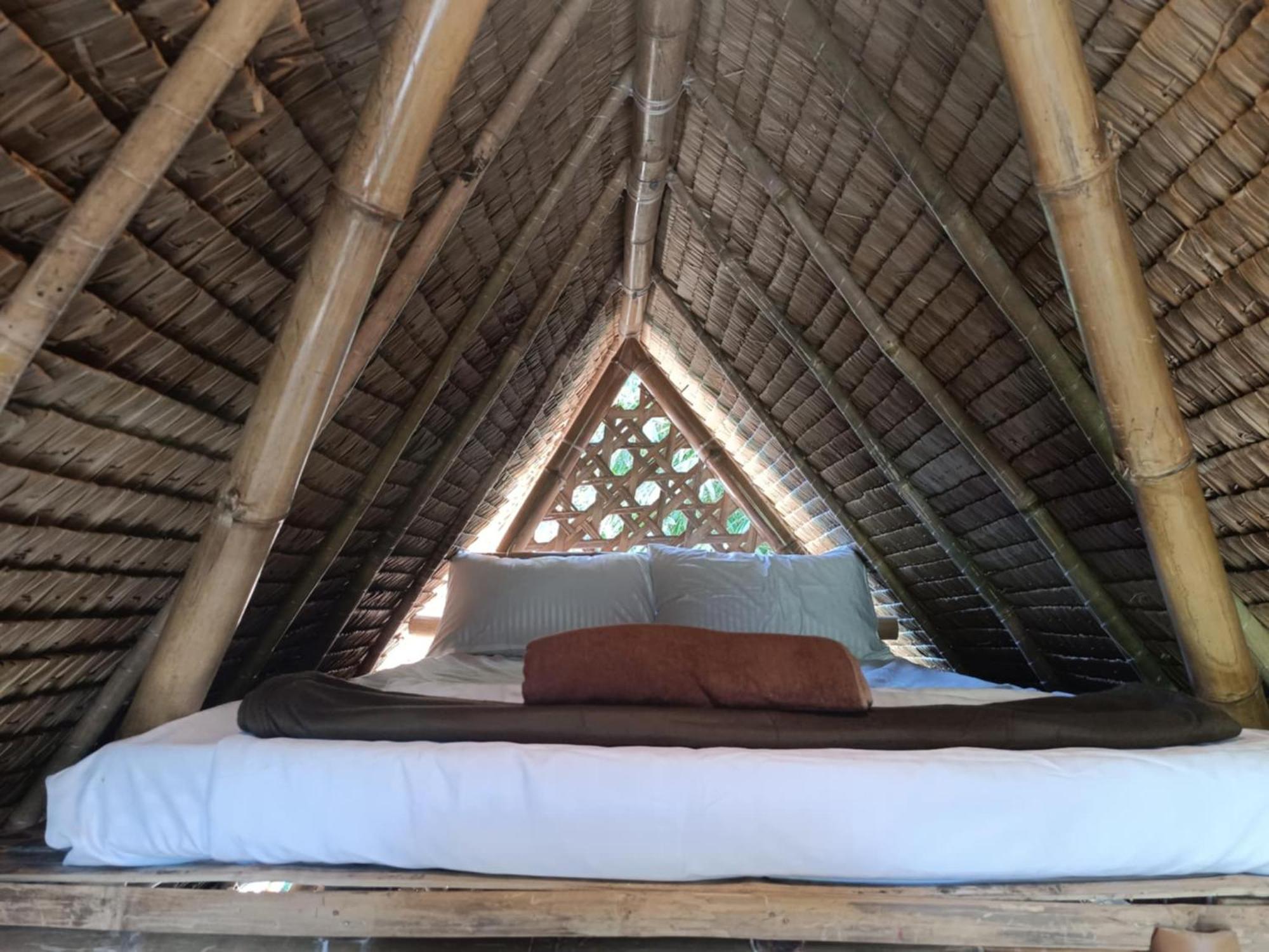 Ecocio Jungle Hostel Coron Dış mekan fotoğraf