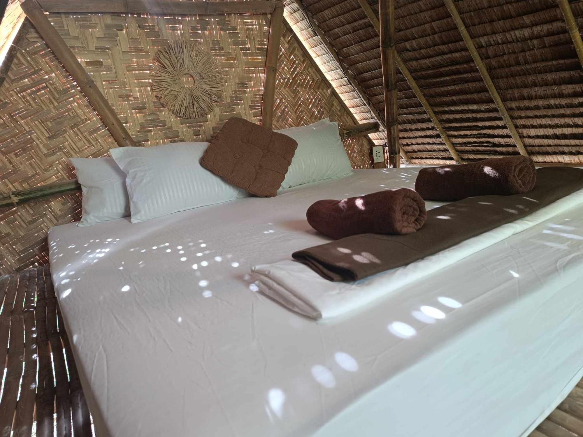 Ecocio Jungle Hostel Coron Dış mekan fotoğraf